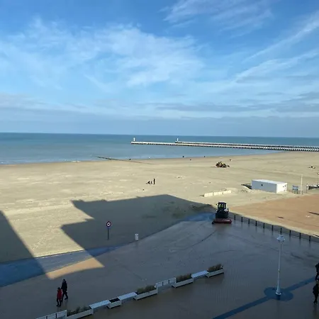 Yperlee 0401 With Beautiful Sea View Apartment Nieuwpoort