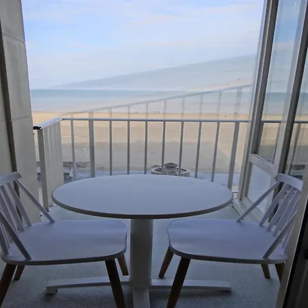 Yperlee 0401 With Beautiful Sea View *